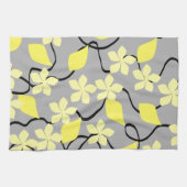 Gelbe und graue Blumen. Blumenmuster Handtuch (Horizontal)