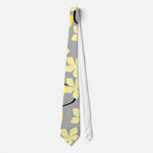 Gelbe und graue Blumen. Blumenmuster Krawatte