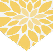 Gelbe und graue Chrysanthemen Blumenmuster Kurzer Tischläufer (Ecke)