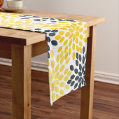 Gelbe und graue Holzkohle Moderne Blütenpracht Großer Tischläufer (Beispiel)