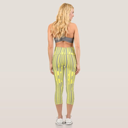 Gelbe und graue Streifen Capri Leggings (Rückseite)