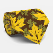 Gelbe und grüne Ahornkerne Blätter Herbstfarben na Krawatte (Gerollt)