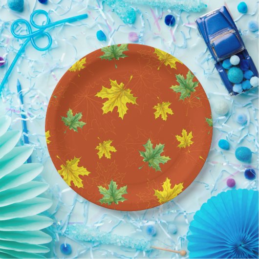 Gelbe und grüne Blätter im Herbst Pappteller (Party)