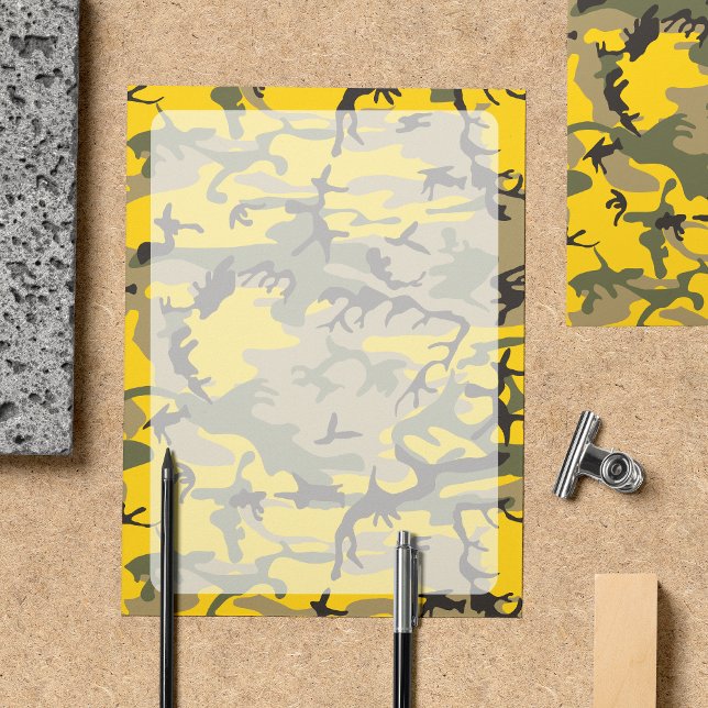 Gelbe und grüne Camouflage, Militär, Briefkopf (Von Creator hochgeladen)