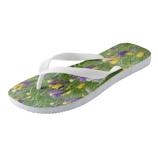 Gelbe und Lila Crocuses Erwachsene Flip Flops Badesandalen (Schrägansicht)