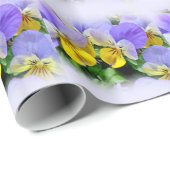 Gelbe und Lila Stiefmütterchen Geschenkpapier (Rolleneckpunkt)