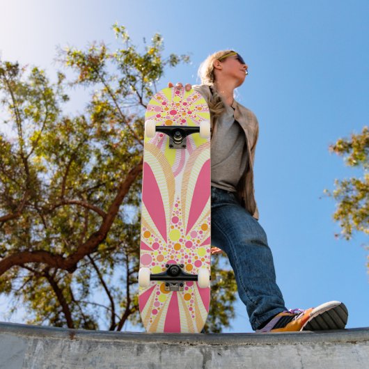 Gelbe und rosa Frühlingsblumen Skateboard (Außenbereich 1)