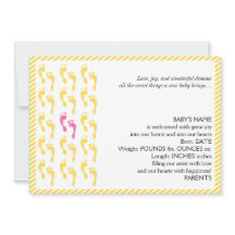 Gelbe und rosa Fußabdrücke Kinderankündigung