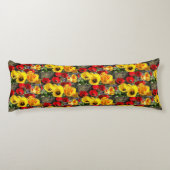 Gelbe und rote Tulissen Seitenschläferkissen (Rückseite)