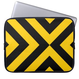 Gelbe und schwarze Chevronen Laptopschutzhülle