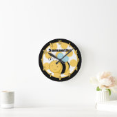 Gelbe und schwarze Punkt Honey Hummel Uhr (Zuhause)