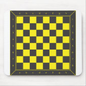 Gelbe und schwarze Schach-Tabelle Mousepad (Vorne)