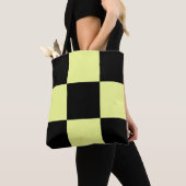Gelbe und schwarze Schachbretter Tasche (Von Nahem)