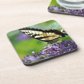 Gelbe und schwarze Schmetterlinge auf dem Lavendel Untersetzer (Linke Seite)