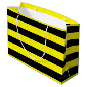 Gelbe und schwarze Streifen Große Geschenktüte (Rückseite Schrägansicht)