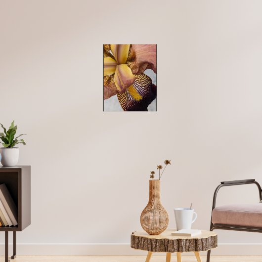 Gelbe und violette Bartiris-Blüten Poster (Wohnzimmer 3)