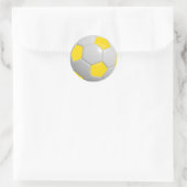 Gelbe und weiße Fußball Runder Aufkleber (Tasche)