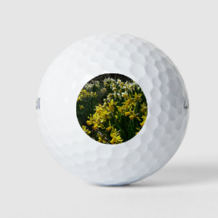 Gelbe und weiße Kleidung Frühlingsblumen Golfball