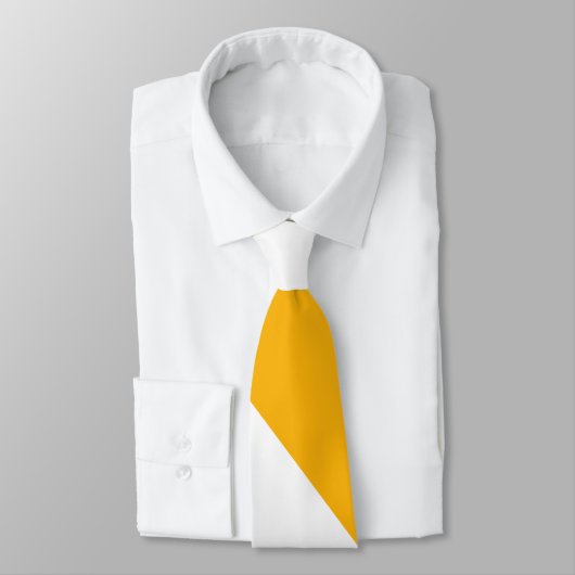 Gelbe und weiße Krawatte mit Diagonalstreifen (Gebunden)