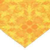 Gelbe Verzierung Tischdecke (Schrägansicht)