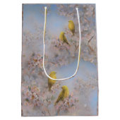 Gelbe Vögel - Geschenktasche - mittel Mittlere Geschenktüte (Rückseite)