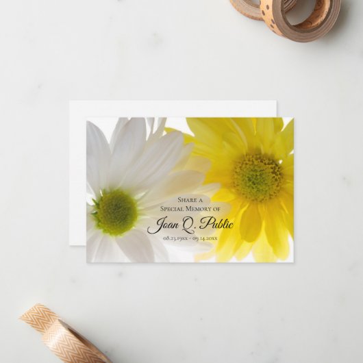Gelbe weiße Daisy-Blume teilen eine Gedächtnisbeer Mitteilungskarte (Vorderseite/Rückseite Beispiel)