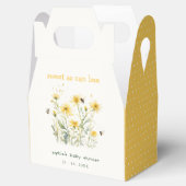 Gelbe Wildblume süß als bienenneutrale Babydusche Geschenkschachtel (Geöffnet)