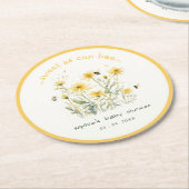 Gelbe Wildblume süß als bienenneutrale Babydusche Runder Pappuntersetzer (Angewinkelt)