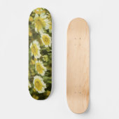 Gelbe Wildblumen Skateboard (Vorderseite)