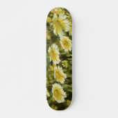 Gelbe Wildblumen Skateboard (Vorne)