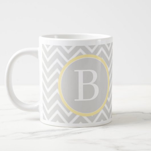 Gelbe Zickzack Monogramm Jumbo-Tasse (Links)