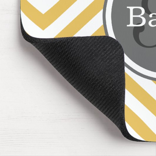 Gelbe Zickzack Monogramm Mousepad (Ecke)