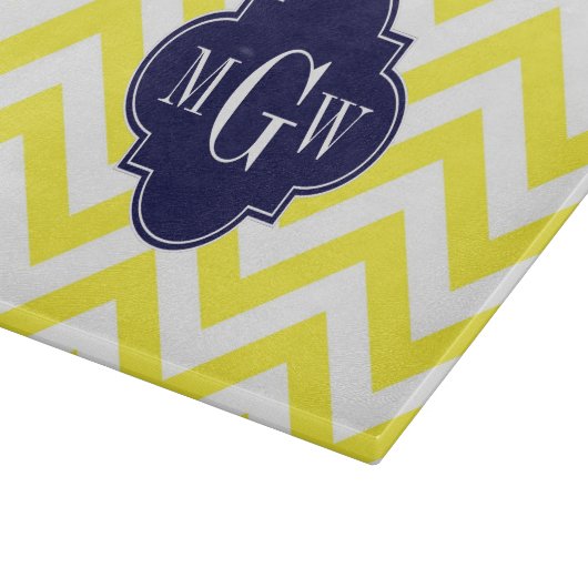 Gelbe Zickzack Navy-Quatrefolie 3 Monogramm Schneidebrett (Ecke)