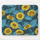 Gelbe Zinnien in dunkelblau Mousepad (Vorne)