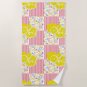 Gelbe Zitronen Rosa Streifen Pastellkreise Strandtuch (Vorderseite)