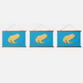 Gelber Frosch Wandteppich Mit Holzrahmen (Dreifach)