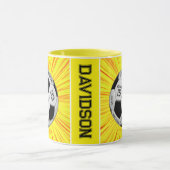 Gelber Fußball Custom Alter Name Geburtstag  Tasse (Zentrum)
