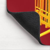 Gelber Gabelstapler, Palettenstapler für Kinder Mousepad (Ecke)