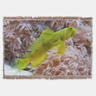 Gelber Garnkröse Decke