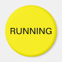 Gelber Geschirrspüler-Magnet