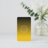 Gelber Gradient Minimalist vertikal Visitenkarte (Stehend Vorderseite)