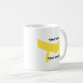 Gelber Gürtel für Kampfkunst Kaffeetasse (VorderseiteRechts)