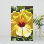 Gelber Hibiskus Briefpapier (Stehend Vorderseite)
