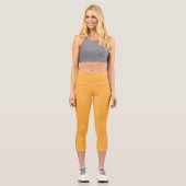 gelber Hintergrund mit schwarzer Grenze Capri Leggings (Vorderseite)
