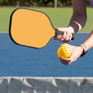 gelber Hintergrund mit schwarzer Grenze Pickleball Schläger