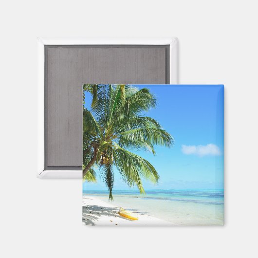 Gelber Kajak auf einem weißen Sandmagnet Magnet (Vorderseite/Rückseite)