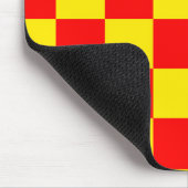 Gelber Karo Prüfmuster-Design Mousepad (Ecke)