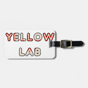 gelber Lab Canadian-Flag im Namen Gepäckanhänger