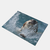 Gelber Labrador retriever-Spaß im Pool Fußmatte (Schrägansicht)