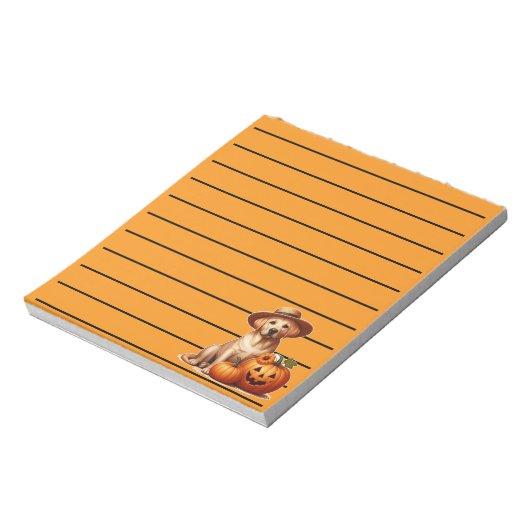 Gelber Labrador Welpenhalter mit Pumpkins Notizblock (Rotiert)